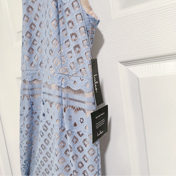 Lulus Steal a Kiss Light Blue Lace Dress Open Back Halter Mini Sheath Size Small - Picture 7 of 11